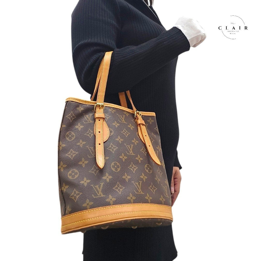 【美品】ルイヴィトン バケットPM バケツ型 モノグラム ショルダーバッグ モノグラムキャンバス ブラウン ミニポーチ付き レディース メンズ ユニセックス