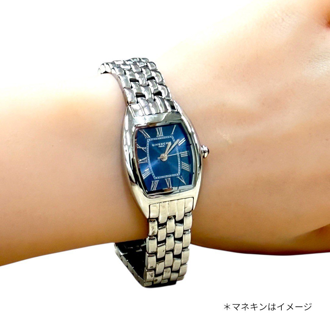 ジバンシー 腕時計 シルバー トノ―