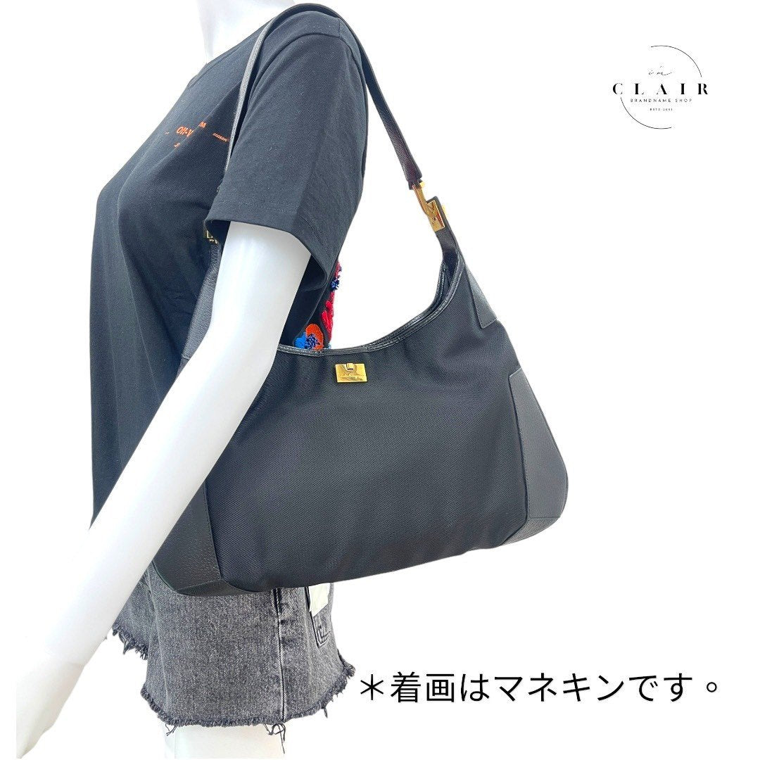 フェラガモ ワンショルダーバッグ ハンドバッグ 黒 ブラック レザー