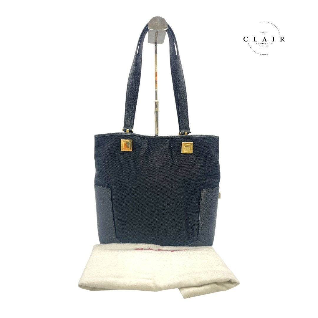 フェラガモ バッグ ハンドバッグ トートバッグ ブラック 黒