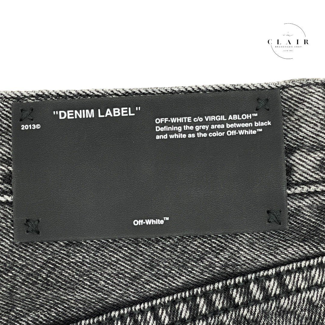 オフホワイト ショートパンツ OWYC002R20774068 7500