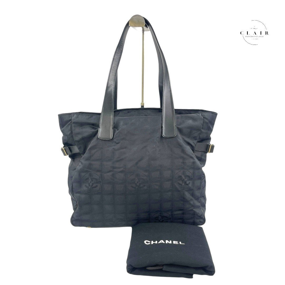 シャネル ニュートラベルライン トートバック 黒 ブラック ブランドバッグ 中古 レディース