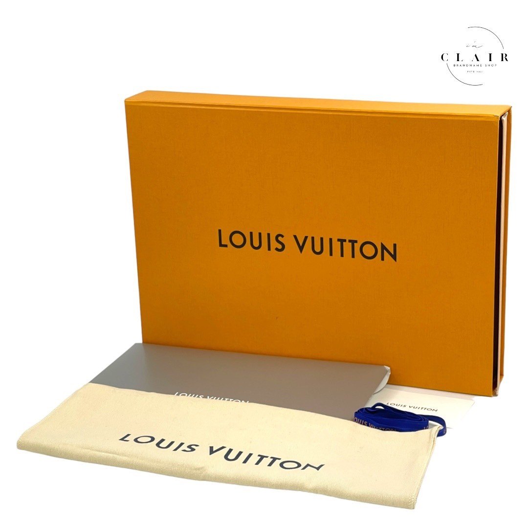 ポシェット・ディスカバリー モノグラムシャドウ 型押しカーフレザー M62903 ブラック メンズ