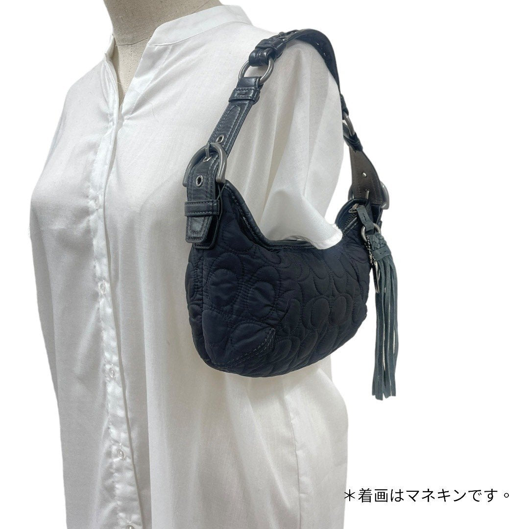 コーチ シグネクチャー アクセサリーポーチ バッグ ショルダーバッグ 黒