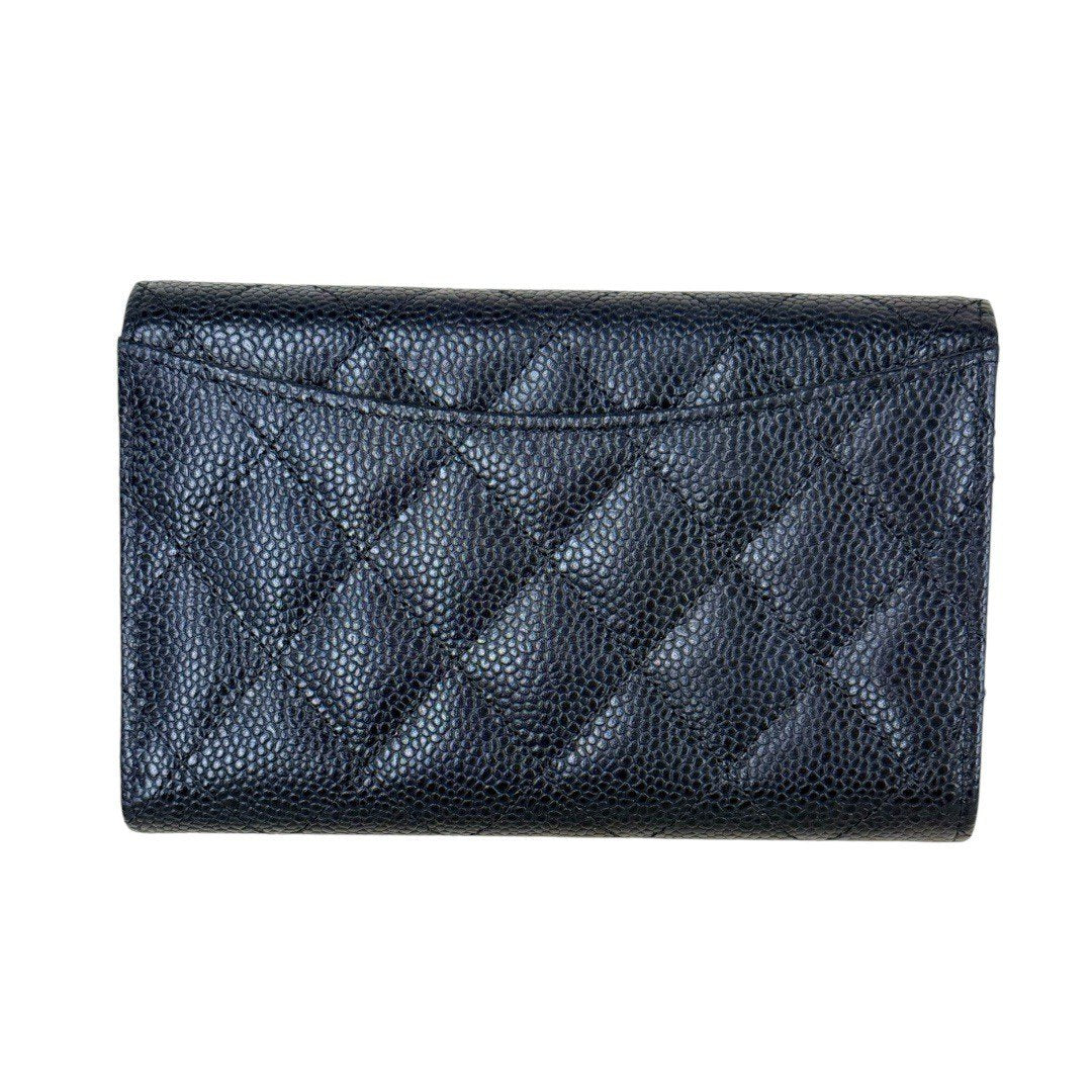 シャネル マトラッセ ミディアム クラシック フラップ ウォレット 三つ折り財布 キャビアスキン ブラック ゴールド金具