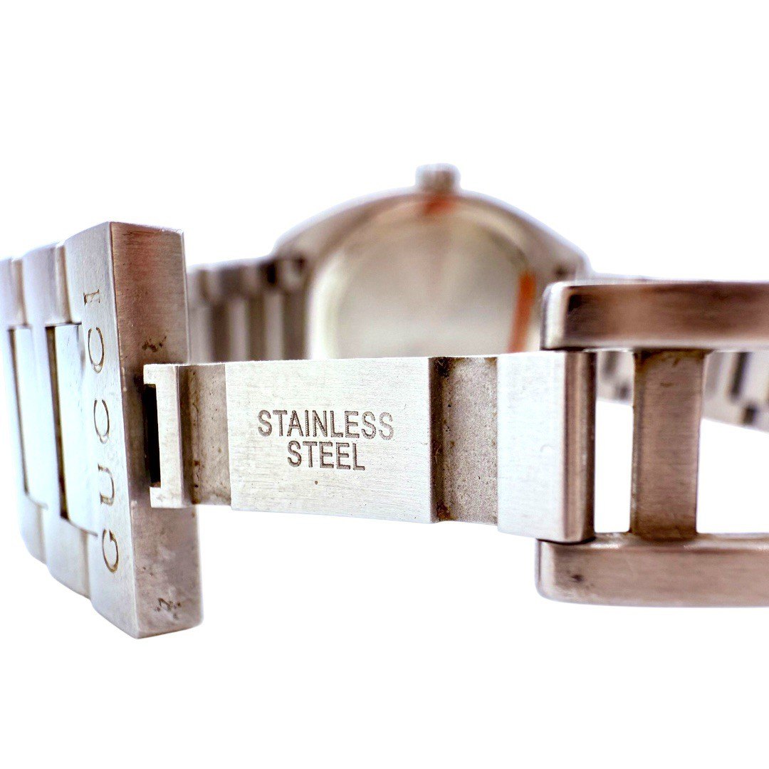 グッチ 腕時計 142.4/16515855　SS/QZ/黒 文字盤 メンズ