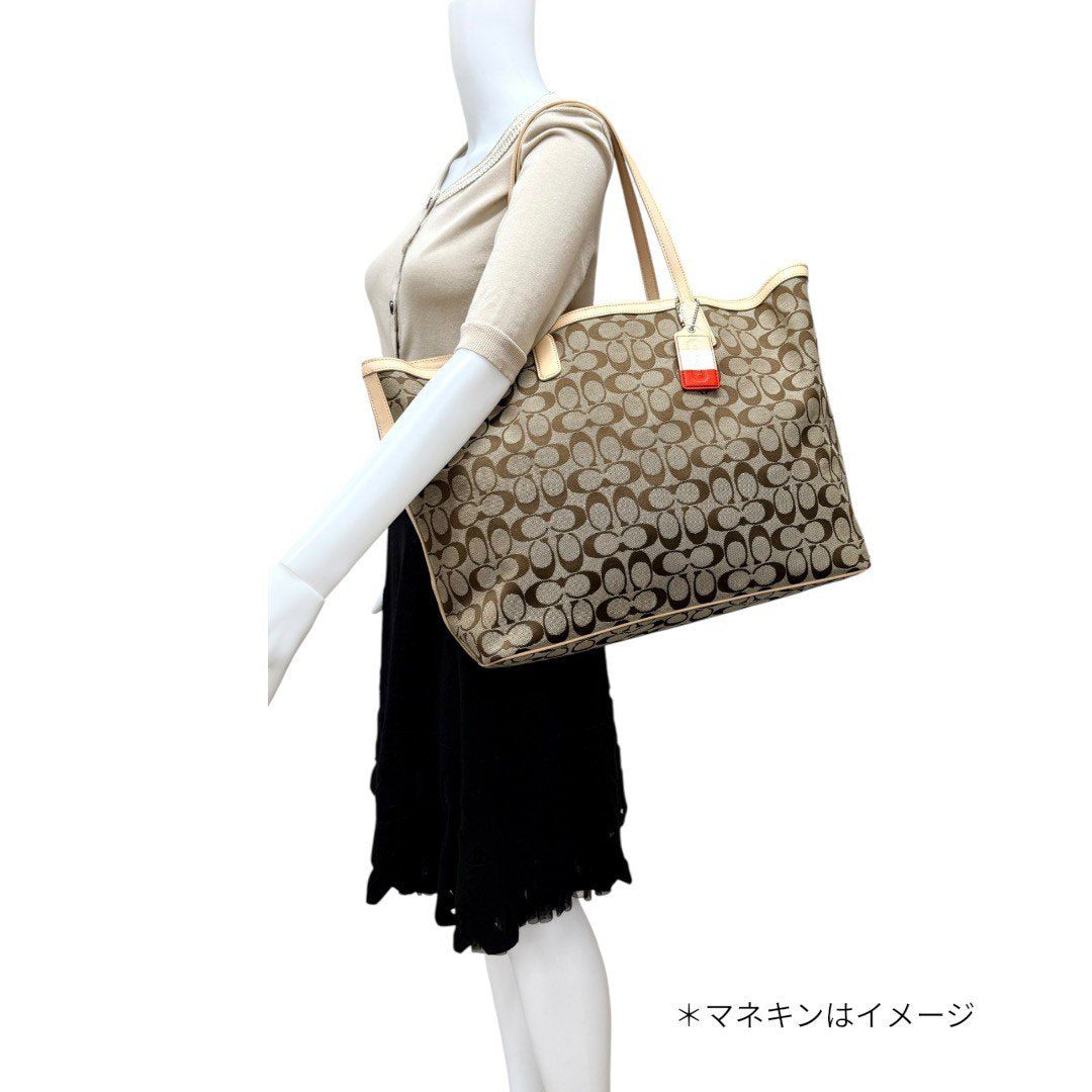 コーチ シグネチャー キャンパス トートバッグ ベージュ  レディース ヴィンテージ