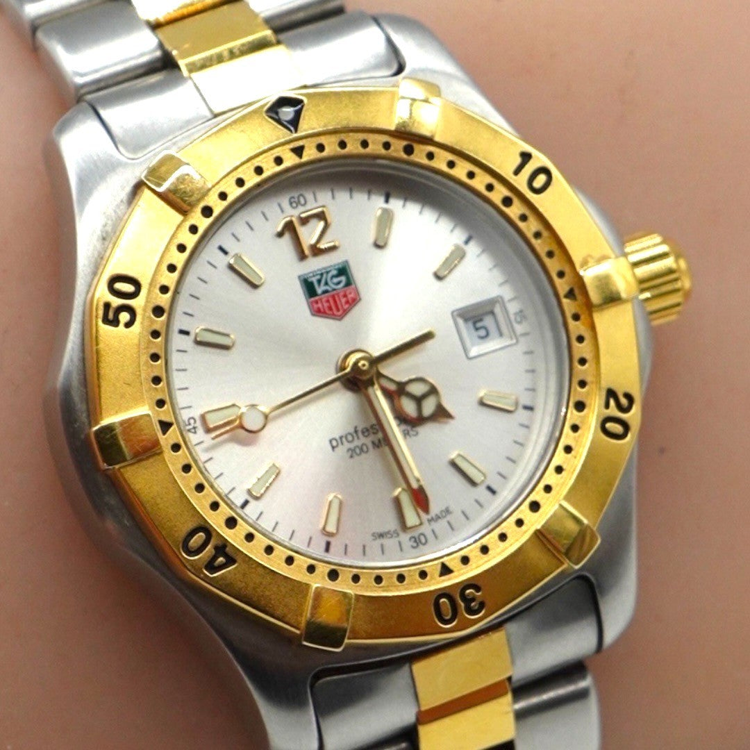 タグホイヤー WK1320 プロフェッショナル200 クォーツ 腕時計 ウォッチ