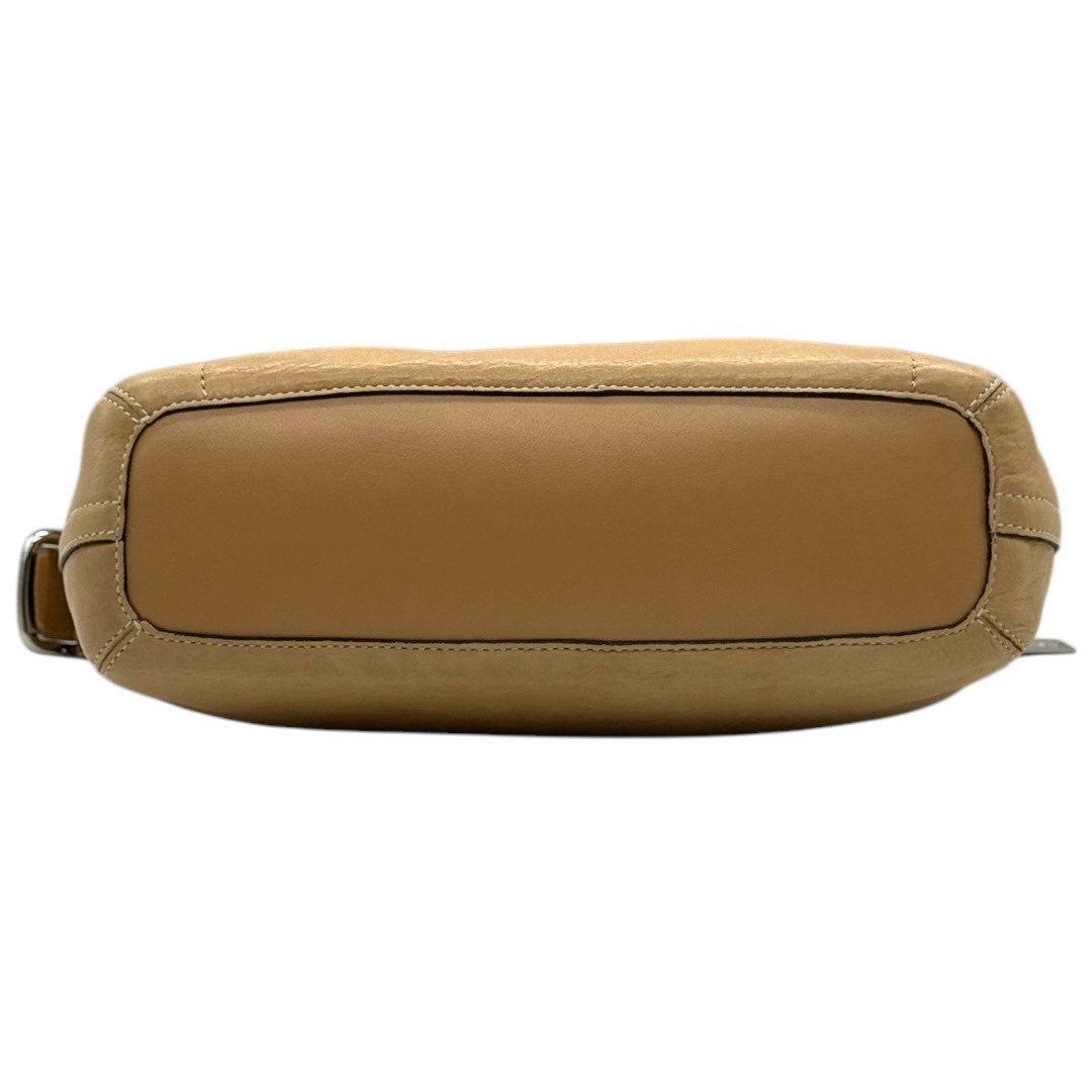 コーチ　肩掛けショルダーバッグ カーキ レザー