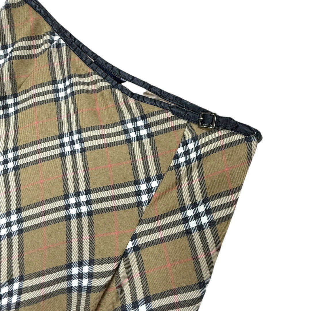 バーバリー ノバチェック スカート